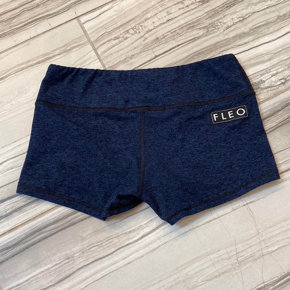 Fleo original heathered navy short